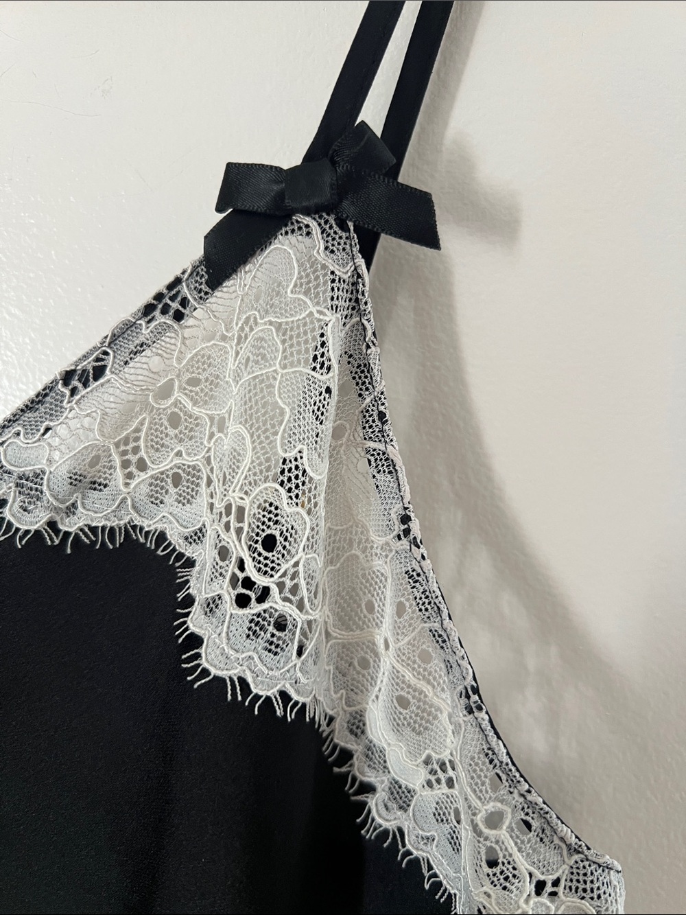 Kate Spade New York Dream a Little Dream Black Satin Lace Sleep Romper Teddy - Picture 2 of 9